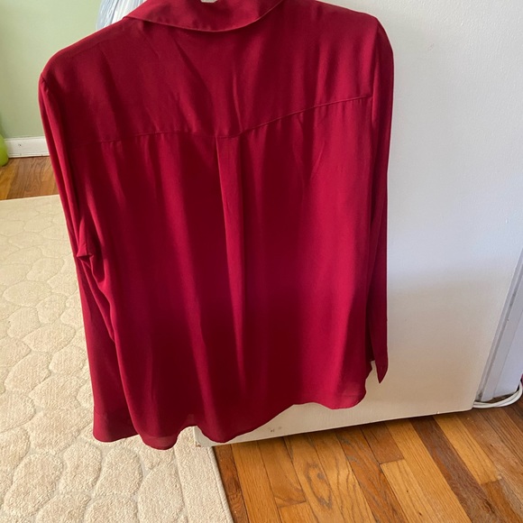 Express Red Button down. - Picture 2 of 3